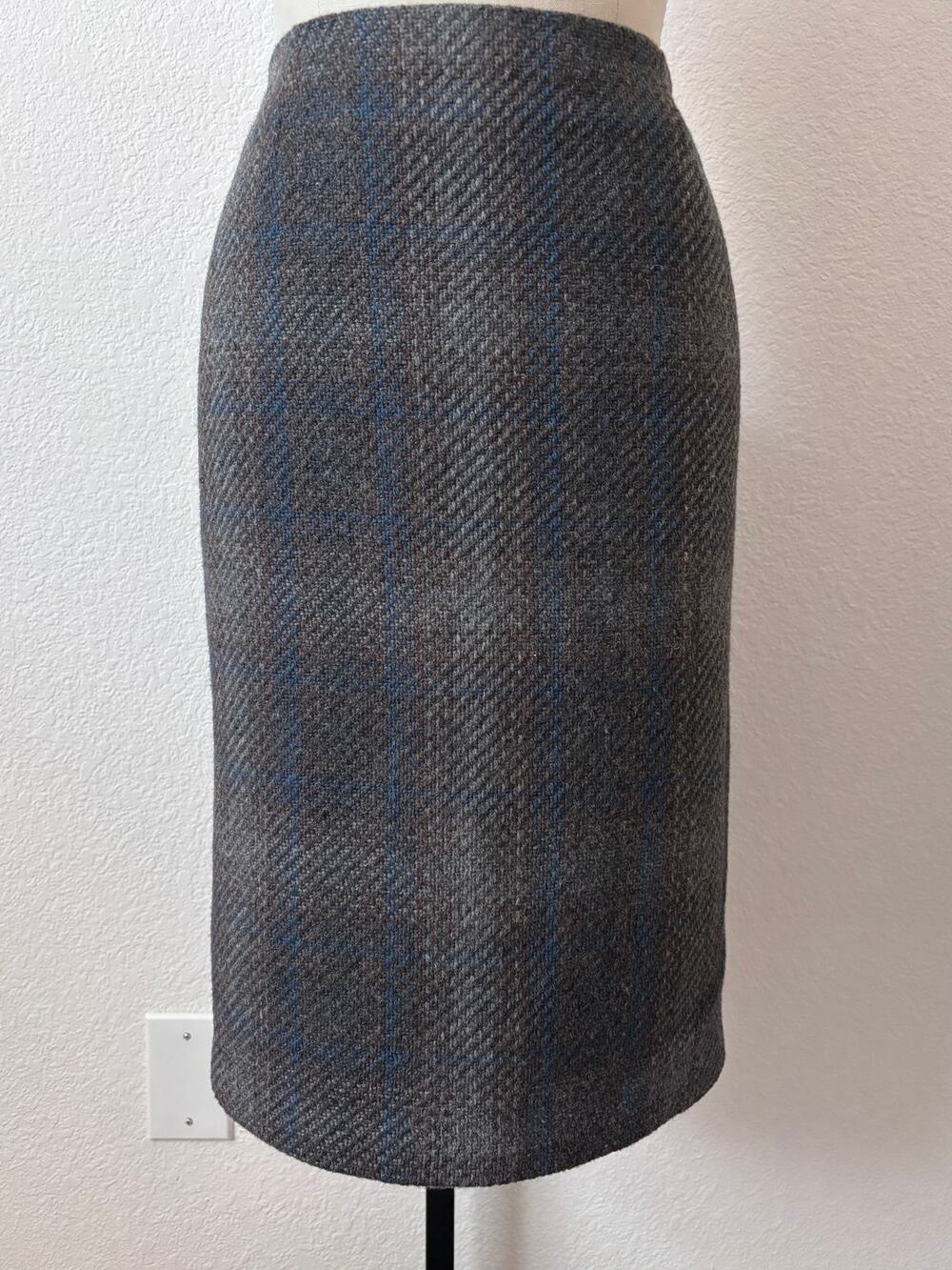 Dalia Collection - Wool Blend Plaid Skirt Pre-Owned Size 14